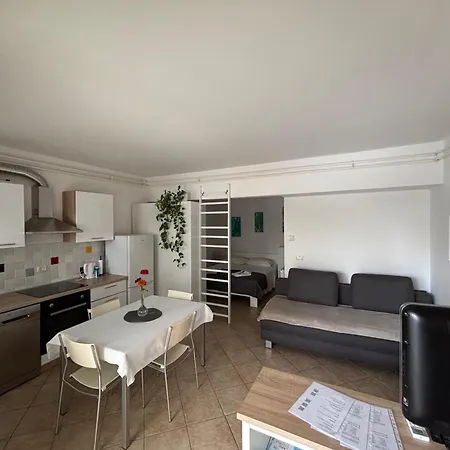 Apartma Vida 公寓